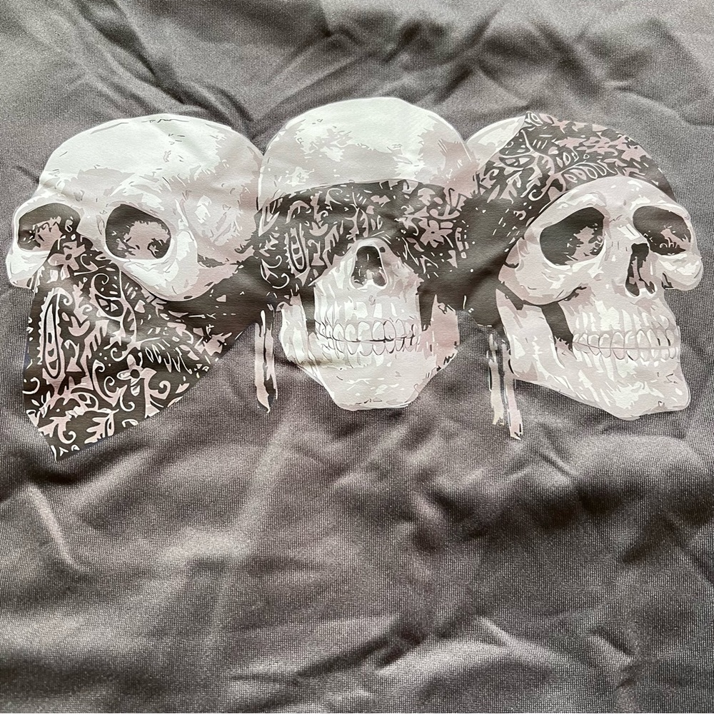 Skull Hear no, See no, Speak no… Gray Tee shirt